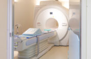 海南医療センター_MRI