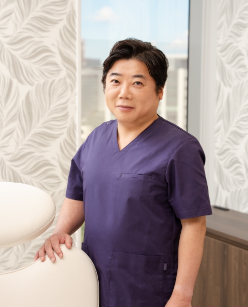 佐藤英明CLINICA BellaForma院長