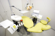 つくばリボン歯科・矯正歯科の診察室